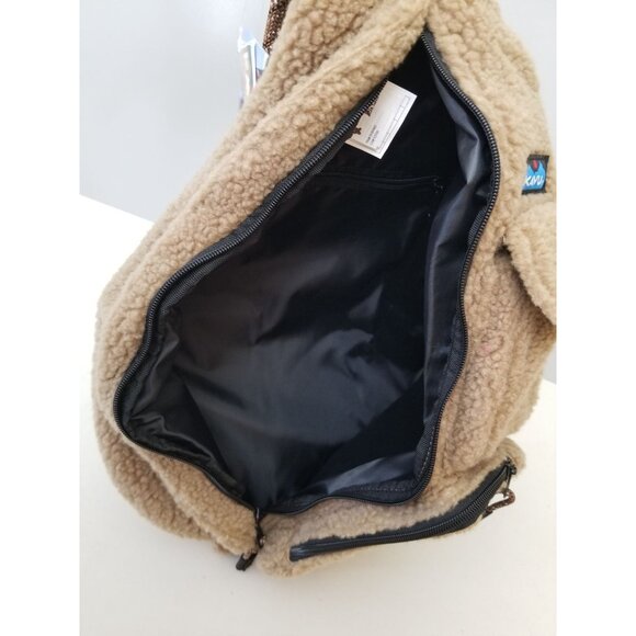 Kavu Mini Rope Fleece Sling Bag Teddy Brown - Picture 4 of 5